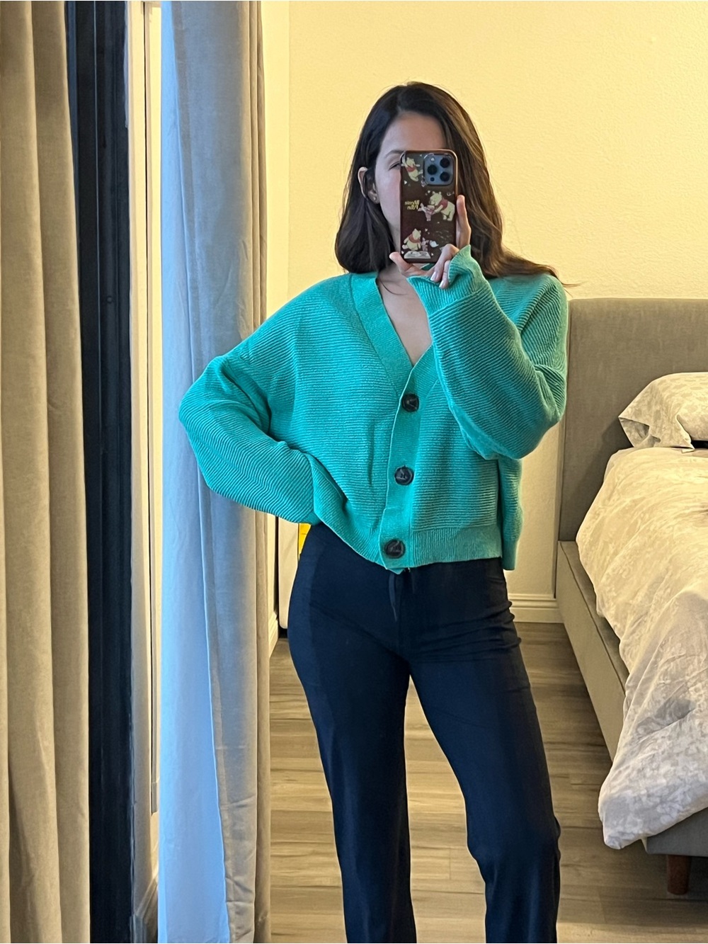 Design Lab Cropped V-Neck Button Cardigan - Green
